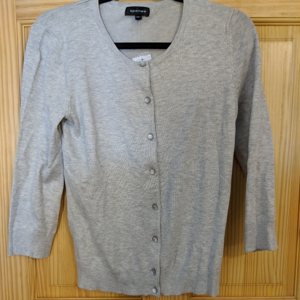 New with tags: grey cardigan